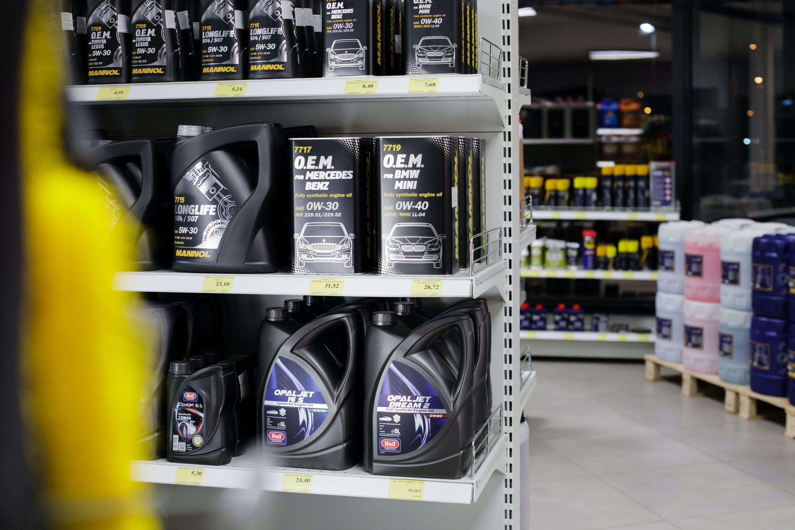How to Choose Your Engine Oil