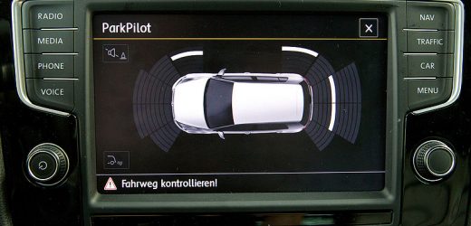 Choosing a Backup Camera for Your Car