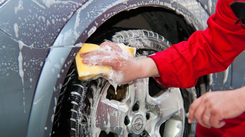 Wheel Cleaning; Auto Detailing